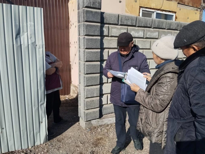 В Бишкеке проводят рейды по взысканию задолженностей за коммунальные услуги