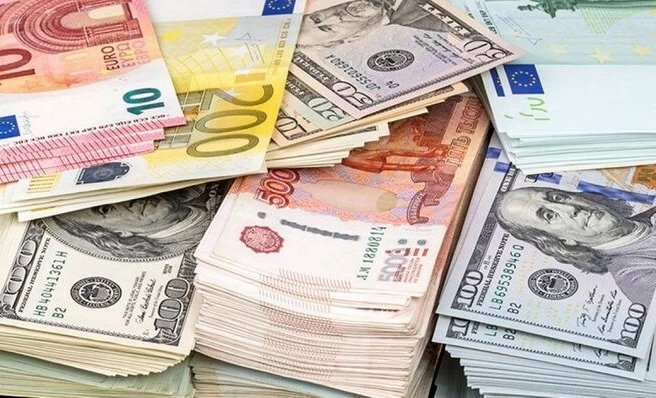 Курс валют на 25 февраля