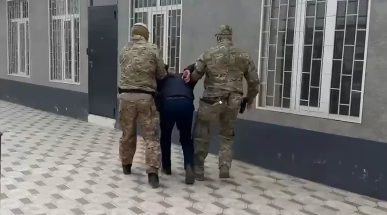 В Джалал-Абаде задержан активный член ОПГ, организовавший поджог магазинов