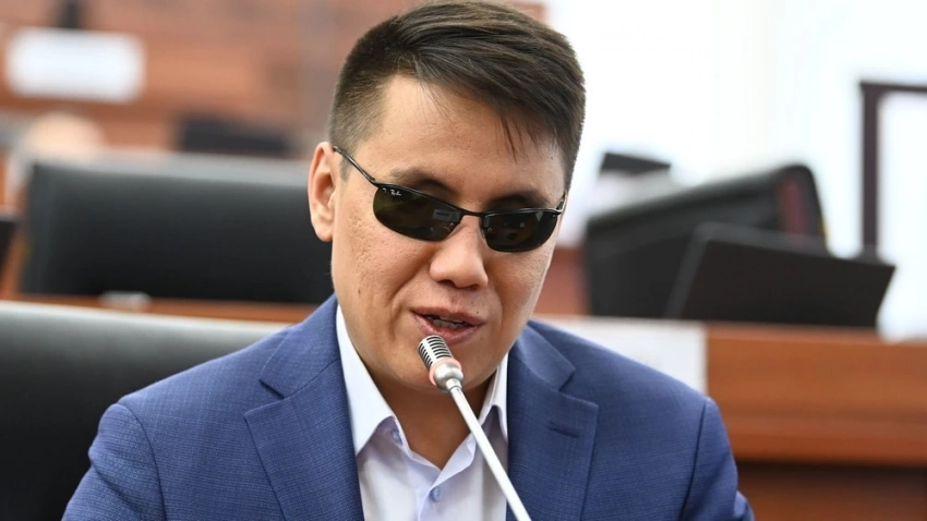 Дастан Бекешев: "В новом Земельном кодексе много противоречий"