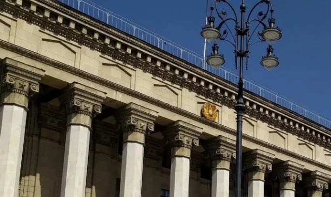 Принадлежащий дочери Назарбаева вуз отдали государству