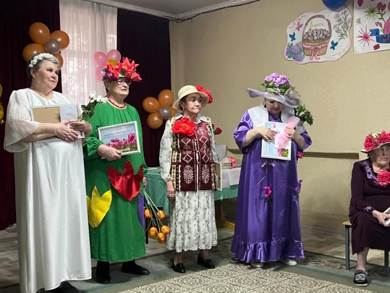В «Үмүт үйү» отпраздновали Международный женский день