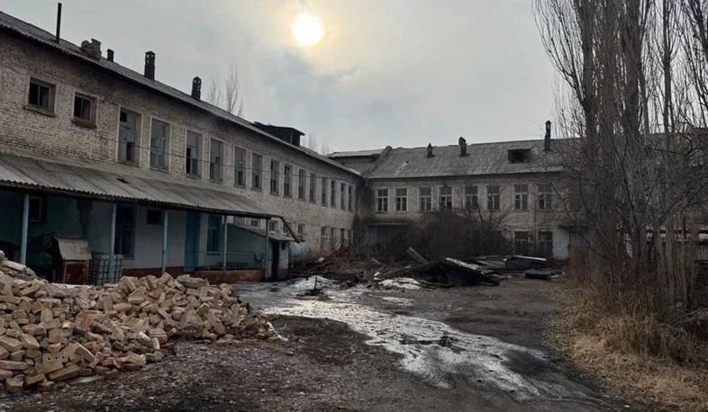 ГКНБ КР вернул государству здание бывшей общественной больницы в Сулюкте