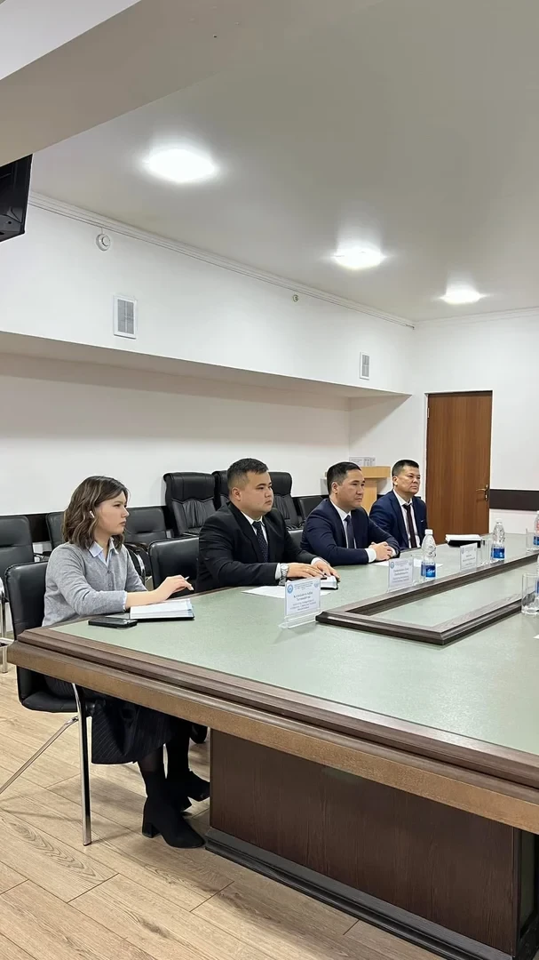 В Бишкеке обсудили сотрудничество в сфере строительства с представителями Франции