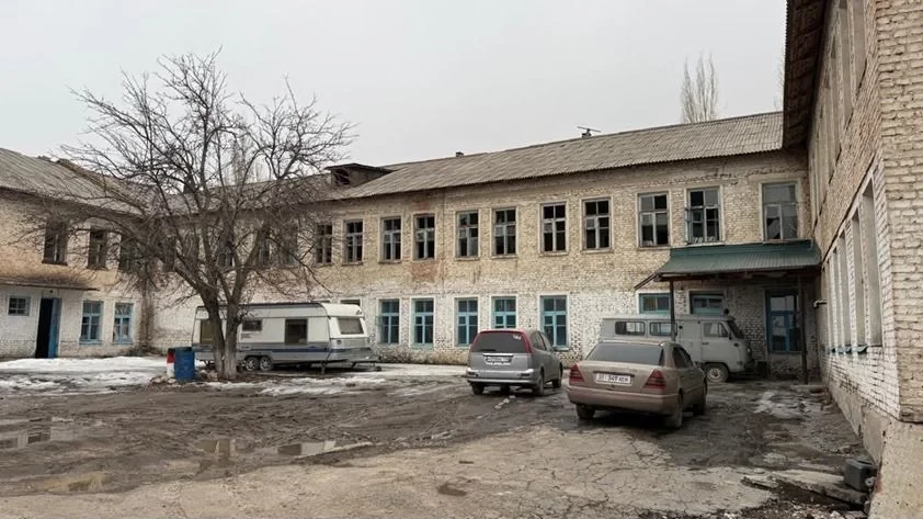 Государству вернули здание бывшей общественной больницы в Сулюкте