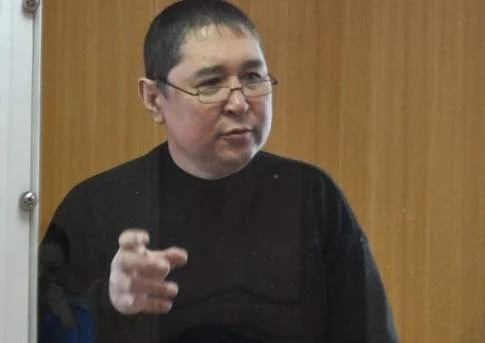 «У него рак и цирроз печени»: о состоянии казахского вора в законе Серика Головы