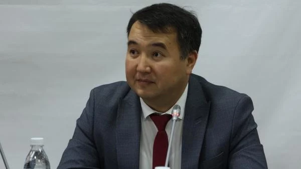 В Министерстве образования и науки сменился первый замминистра