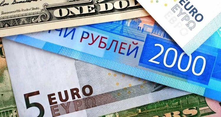 Российский рубль дорожает, доллар падает. Курсы валюты на 19 марта
