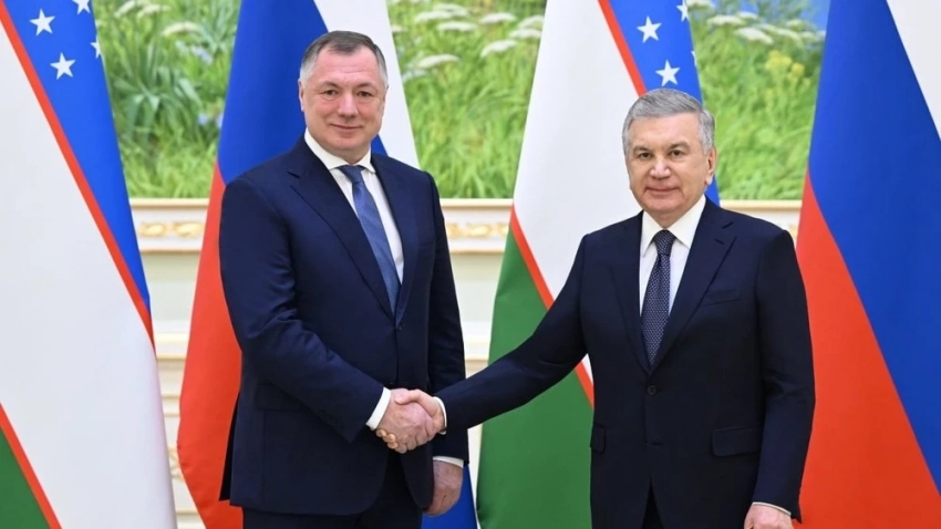 Президент Узбекистана провел встречу с зампредседателя правительства России