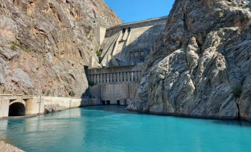 Объем воды в Токтогульском водохранилище составил 8,6 млрд кубометров