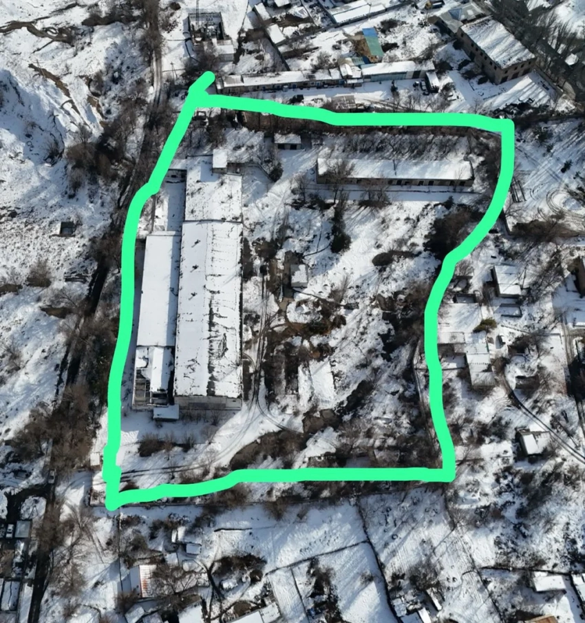Государству вернули часть незаконно приватизированного за 100 сомов химзавода в Кемине