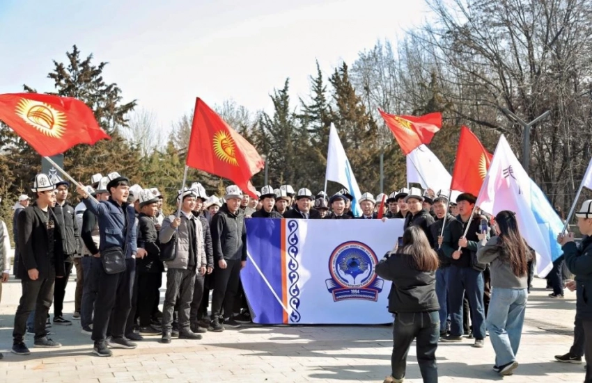 Как в Оше отметили день ак калпака (фоторепортаж)