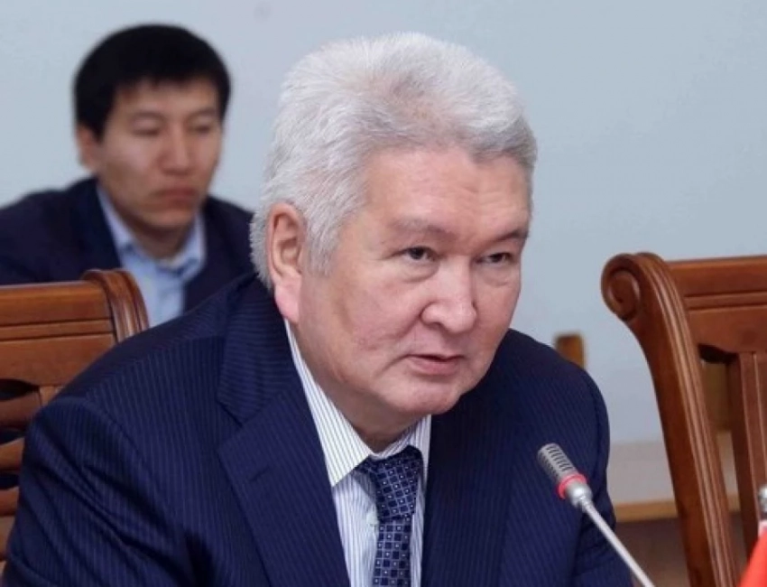 Феликс Кулов: Получается, можем взять с улицы любого человека и назначить министром?