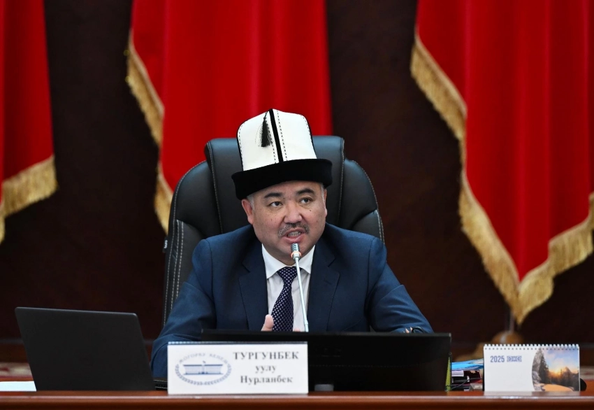 Спикер парламента Кыргызстана беспокоится по поводу роста преступлений с использованием ИИ