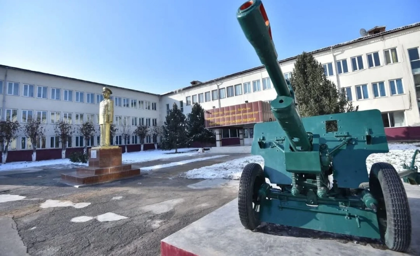 Двое воспитанников Кыргызского национального военного лицея ушли в самоволку