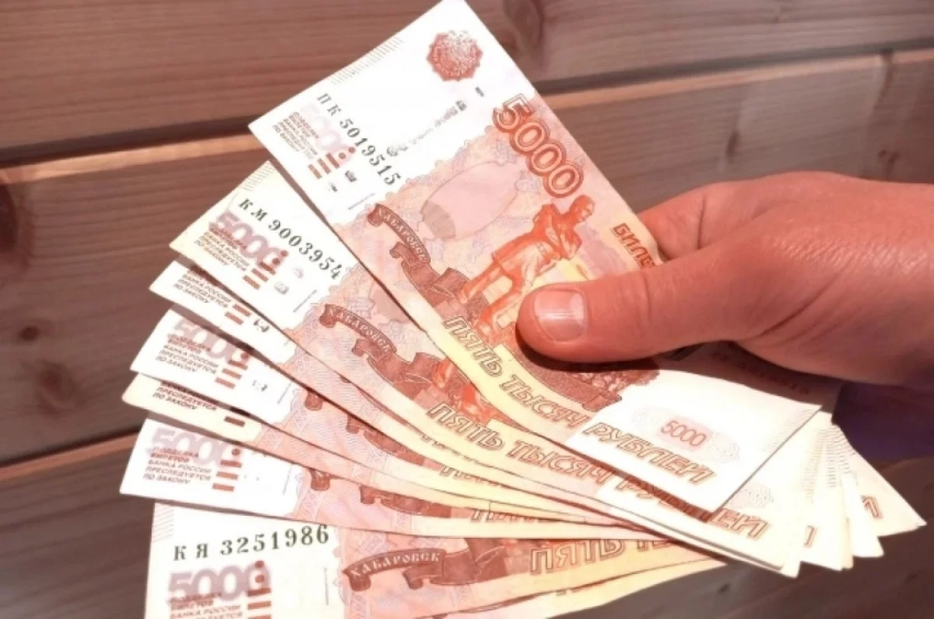 За 2024 год кыргызстанским мигрантам помогли получить свыше 43,4 млн рублей невыплаченной зарплаты
