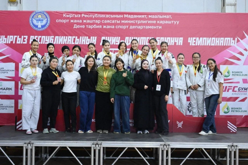 В Бишкеке прошел чемпионат Кыргызстана по джиу-джитсу