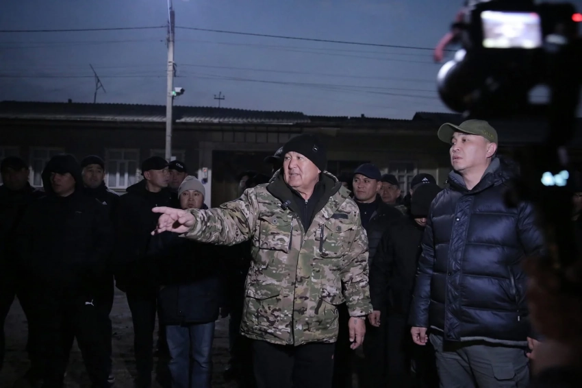 Мэр Оша поручил благоустроить улицы и освободить тротуары