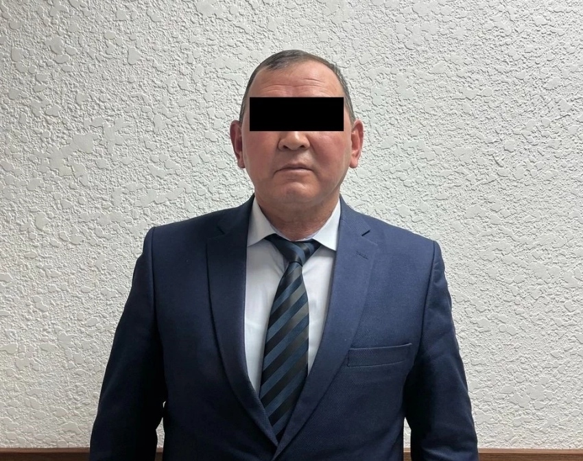 ГКНБ: Задержан аким Бакай-Атинского района