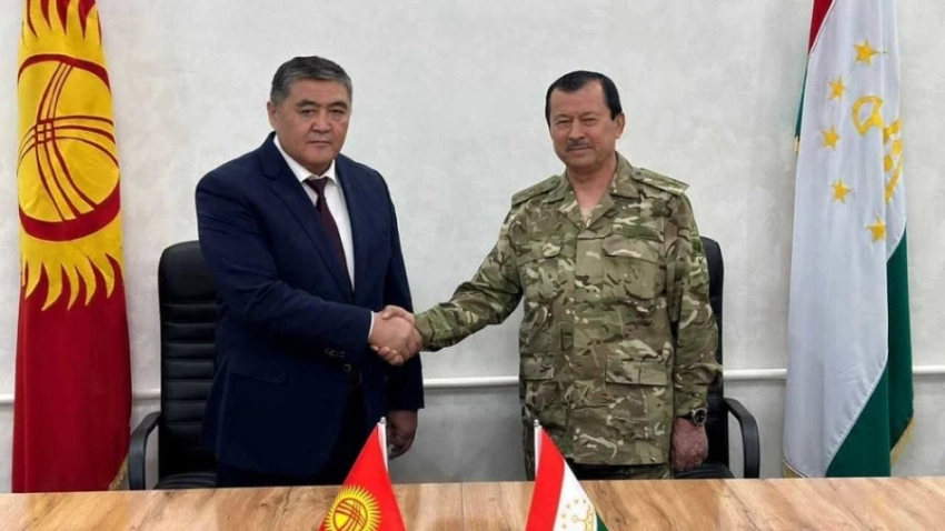 На каких условиях Таджикистану перешло село Достук, рассказал Ташиев