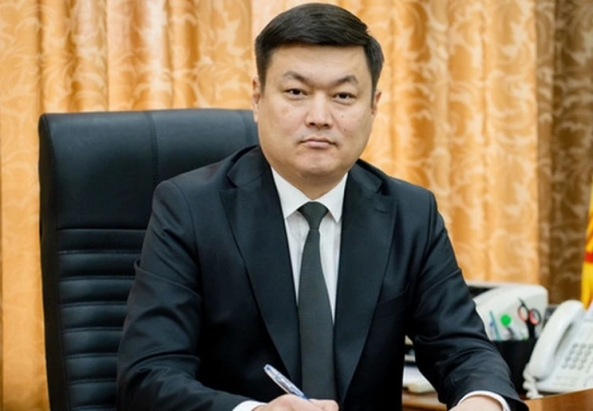 Нурлан Умтулов освобожден от должности замглавы ГНС КР