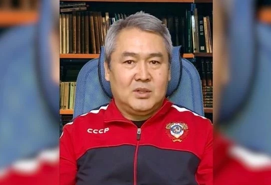 "КНУ дискриминирует преподавателей и студентов по языковому признаку?"