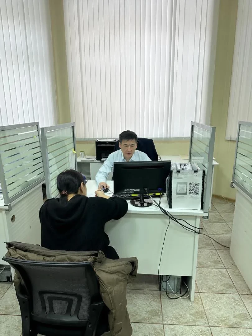 Минтруда напоминает мигрантам об основных требованиях для законного пребывания на территории России