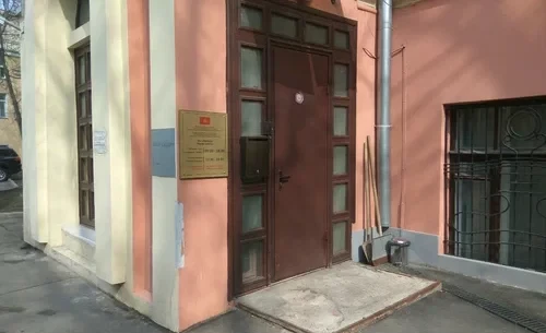 Кыргызстанцам в России помогли вернуть задолженность по зарплате на более 2 млн рублей
