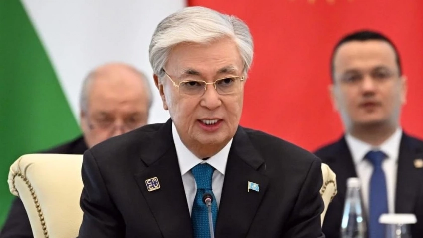 Казахстан поддерживает начало переговоров по Украине, - Токаев