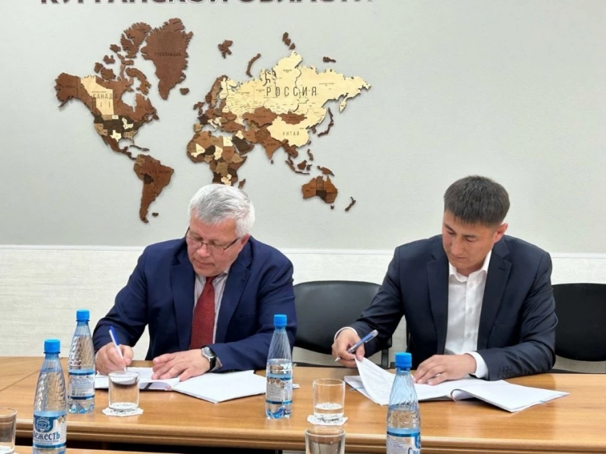 КР и Варгашинский завод заключили контракт на поставку аэродромной техники