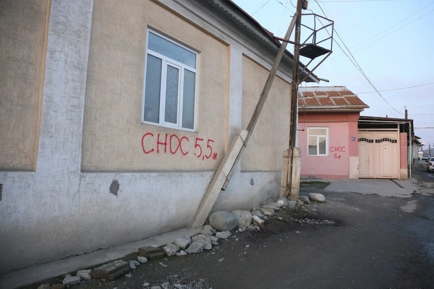 Ремонт дорог. В Оше снесут незаконные объекты на красной линии на еще одной улице