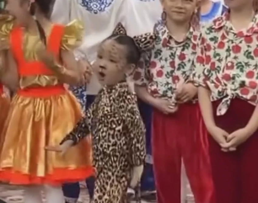 Танцуй как Адина! 4-летня девочка из Казахстана восхитила соцсети (видео)