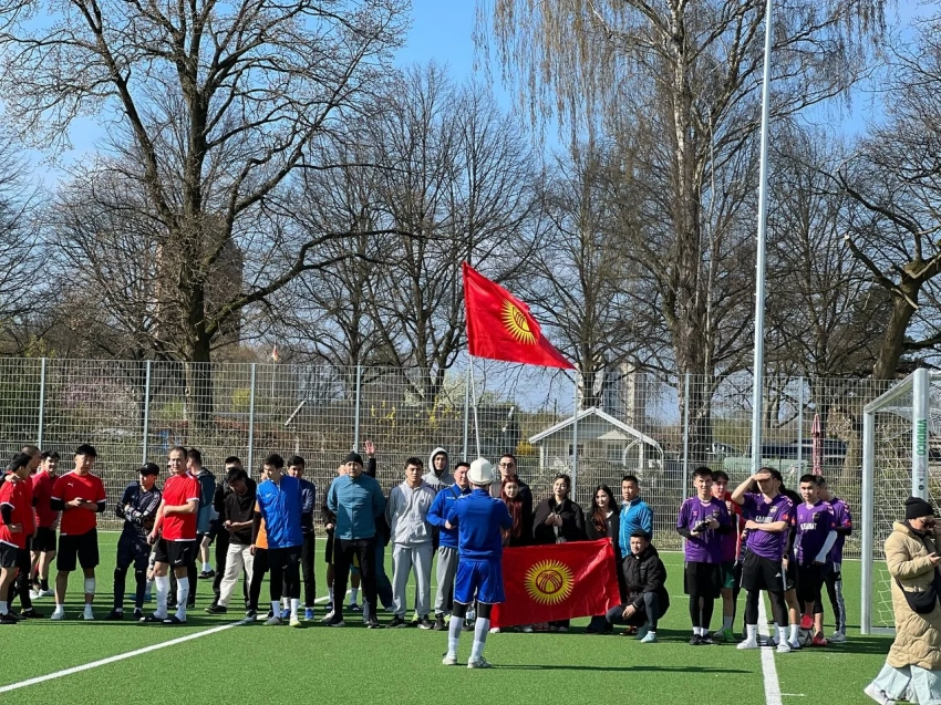 В Гамбурге состоялось открытие V международного турнира «Көчмө кубок»