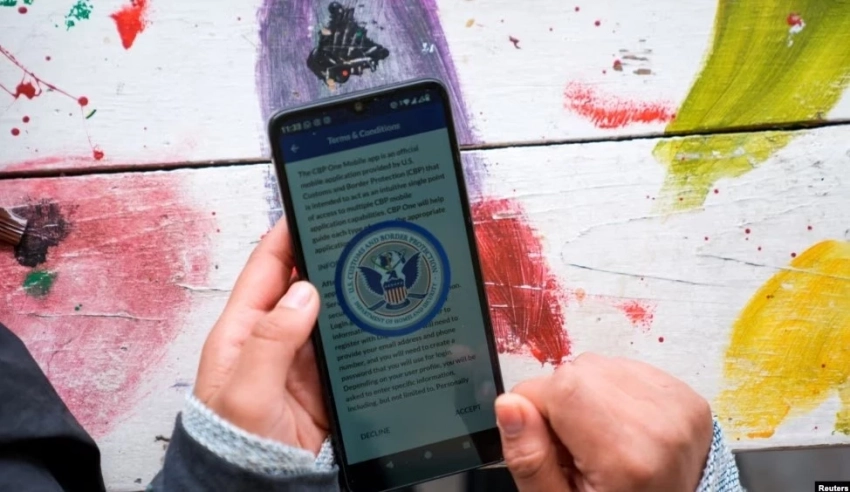 В США кыргызстанцы стали получать письма с требованием покинуть страну