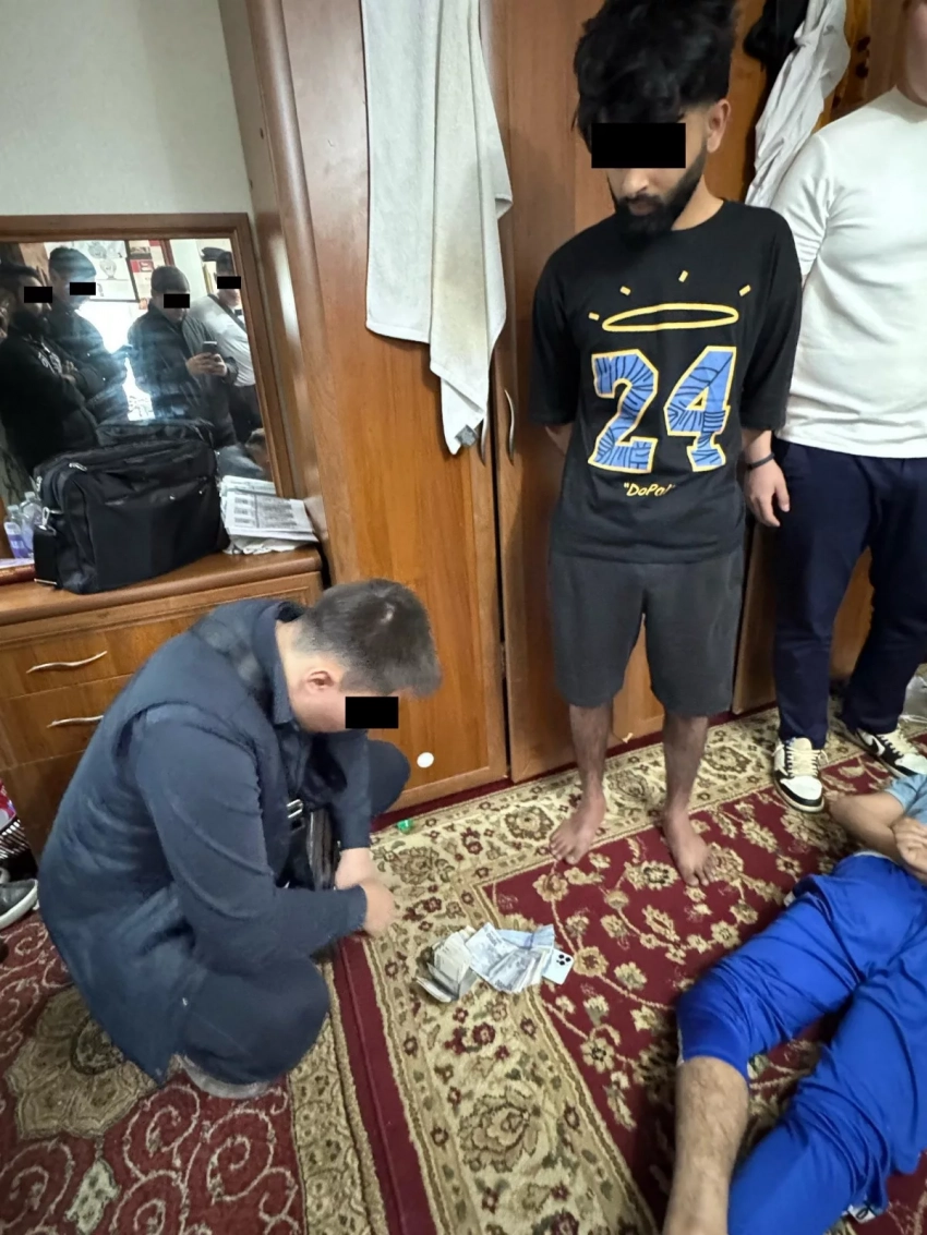 ГКНБ Кыргызстана задержал пакистанца, который занимался подделкой электронных виз