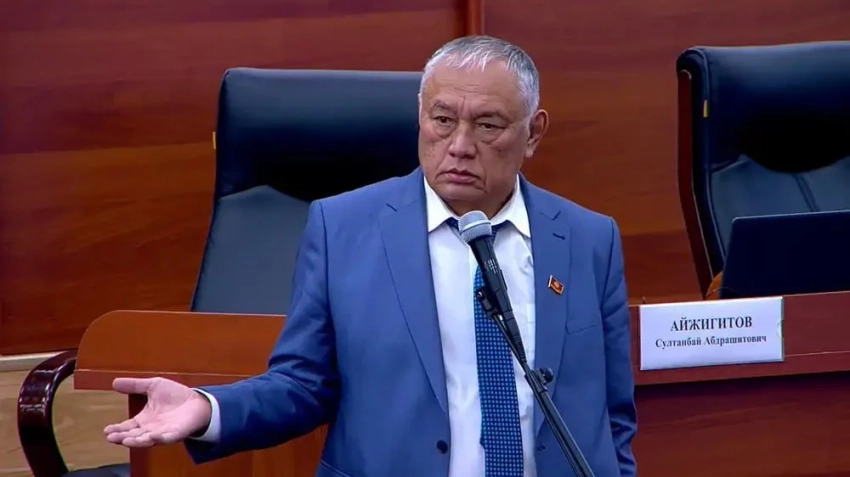 Султанбай Айжигитов заявил о возбуждении ГКНБ уголовного дела против его жены