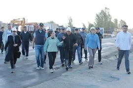 Мэр Оша провел рейд по дорожным работам