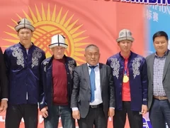 Чемпиона Азии Ерлана Султангазиева торжественно встретили в Чолпон-Ате