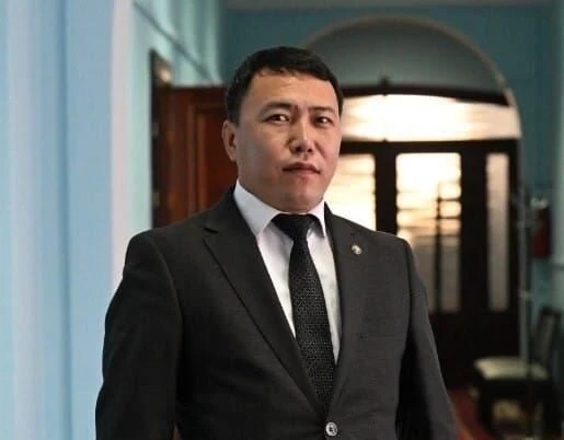 Пресс-секретарь президента КР дал пояснение по сносу здания Садыра Жапарова в Бишкеке
