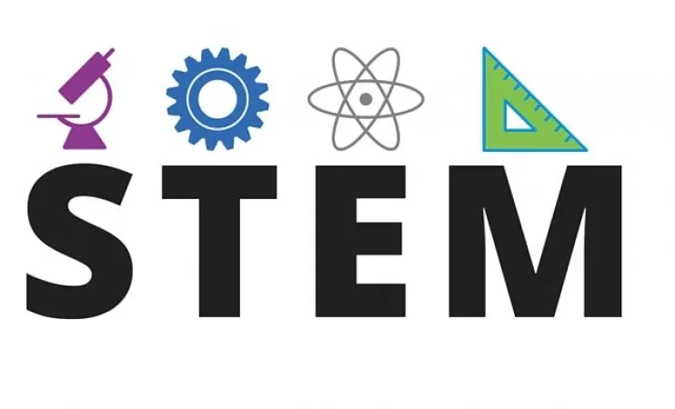 Алмаз Токтомаметов: Учителям по системе STEM зарплату повысят на 20%