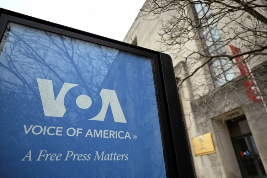 Суд в США «поставил на паузу» возобновление работы «Голоса Америки»