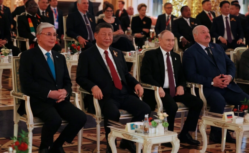 Владимир Путин организовал торжественный обед для делегаций, прибывших на парад в Москву