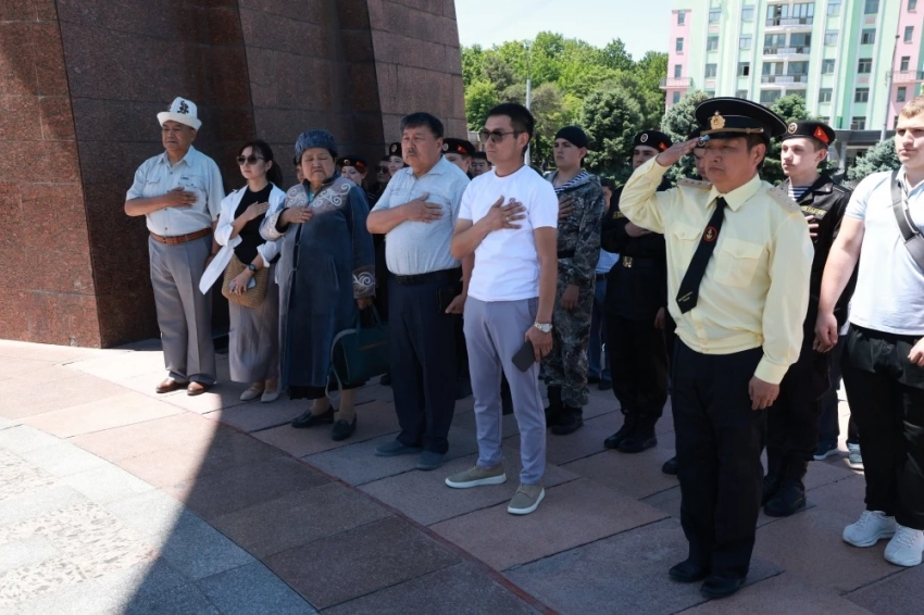 В Бишкеке "альфовцы" почтили память товарищей