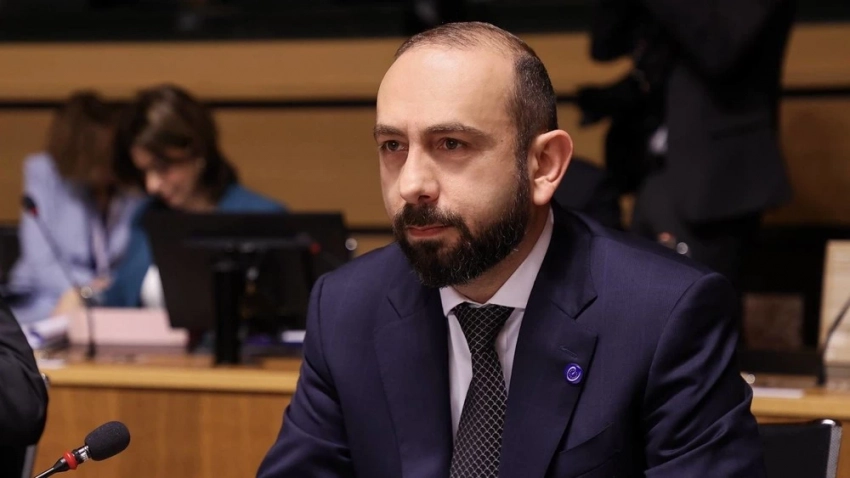 Глава МИД Армении заявил о готовности незамедлительно подписать соглашение о мире с Азербайджаном