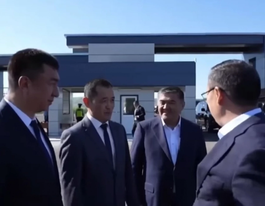 Глава Минздрава рассмешил президента, поблагодарив за выговор (видео)