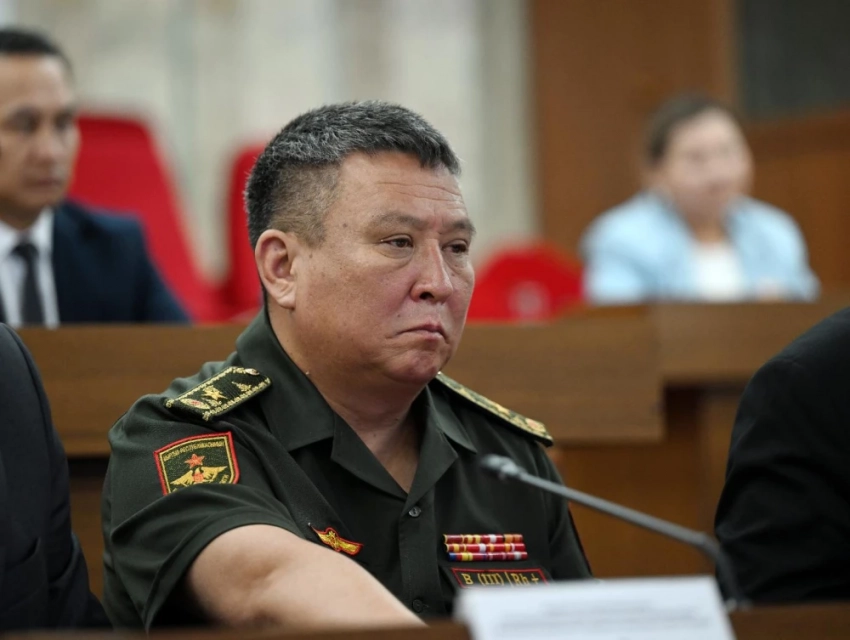 Комитет ЖК дал согласие на назначение Руслана Мукамбетова министром обороны