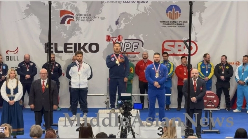 Монгольский силач стал четырехкратным чемпионом мира