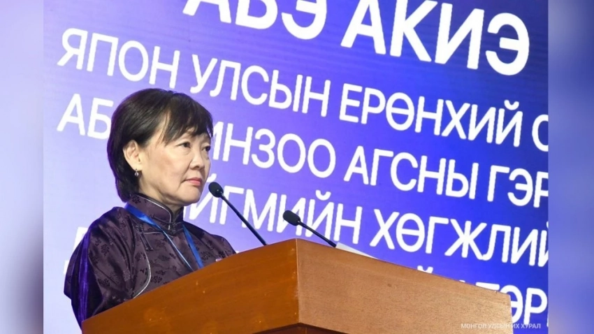 Акиэ Абэ, жена покойного Абэ Синдзо приняла участие в форуме «Мы — женщины» в Улан-Баторе