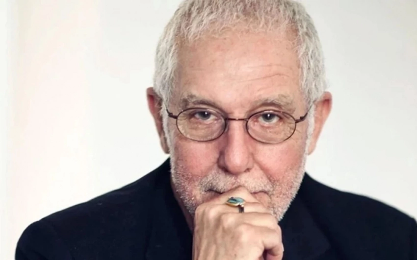 Умер турецкий певец и актер Ильхан Шешен. Ему было 76 лет