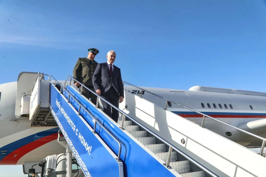 В Бишкек прибыли министры обороны стран - членов ОДКБ. Фото